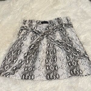 Adorable Belted Snake Skirt